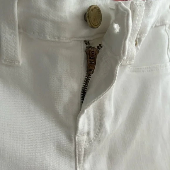 Blank NYC Kids White Jeans - Picture 5 of 15